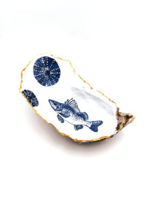 Huitre décorée Oursin et Poisson Linogravure
